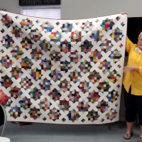 2inchsquareScrappyQuilt